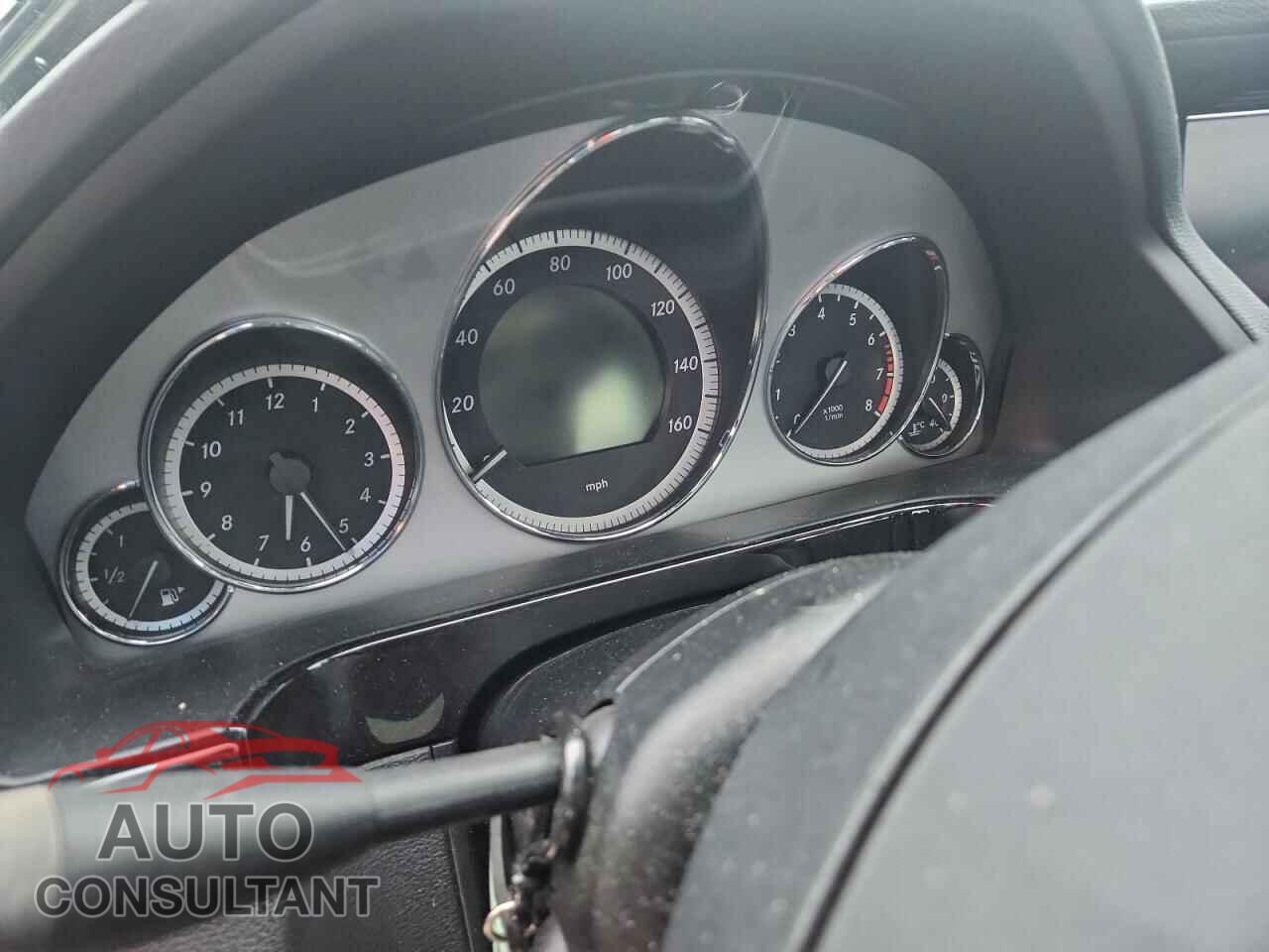 MERCEDES-BENZ E-CLASS 2011 - WDDHF5GB2BA360721