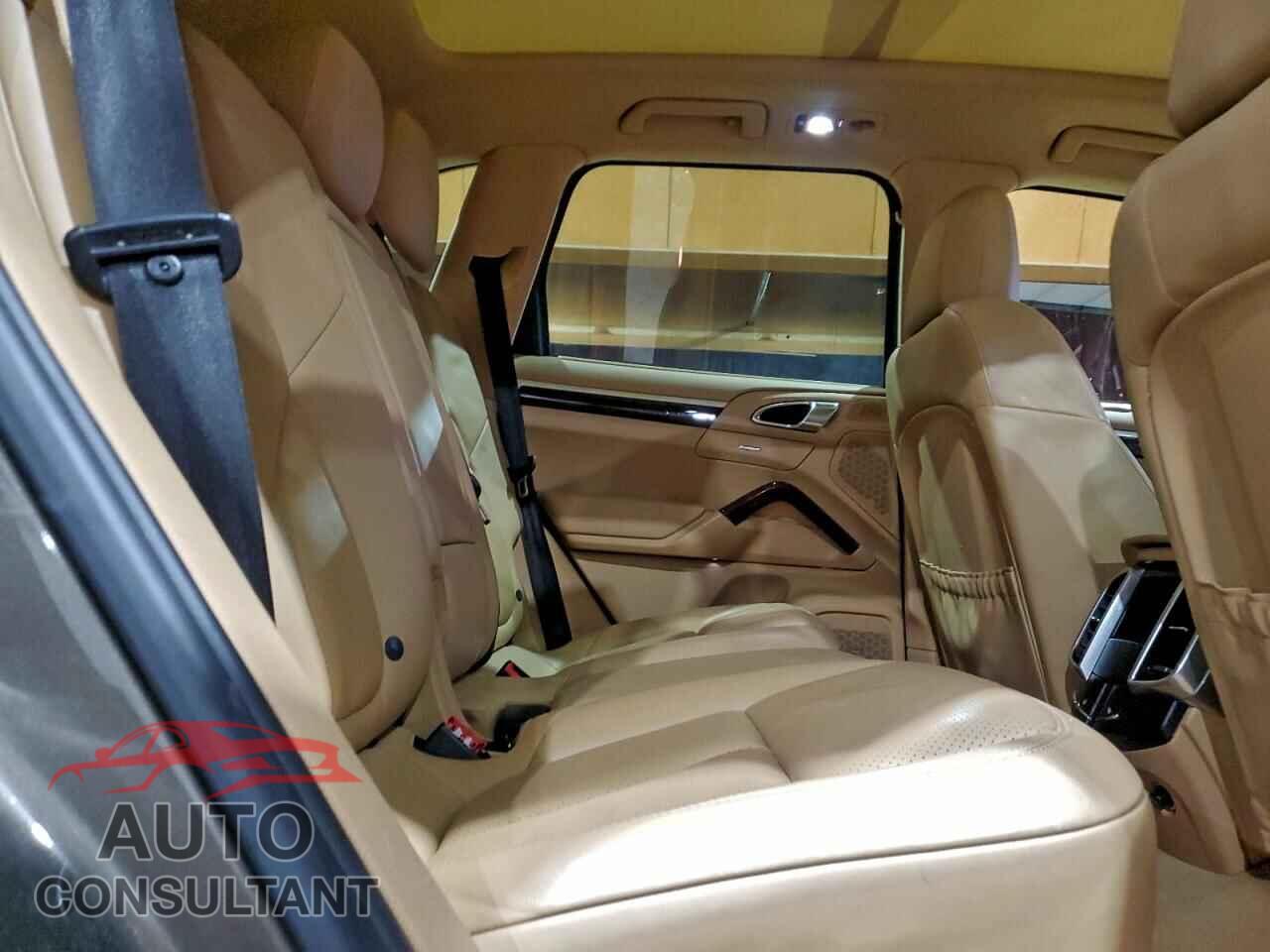 PORSCHE CAYENNE 2013 - WP1AA2A28DLA04104