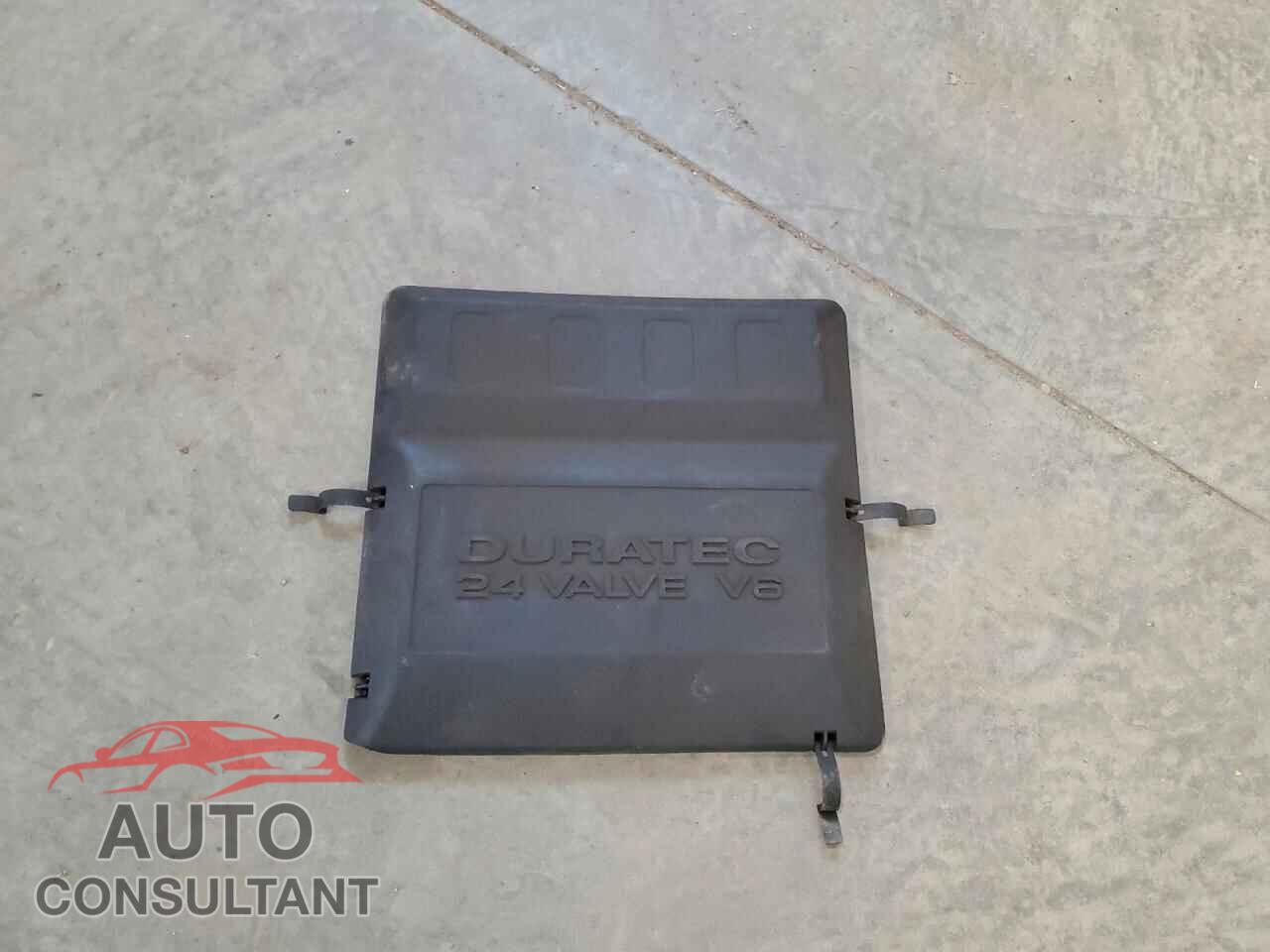 FORD ESCAPE 2010 - 1FMCU9DG7AKD29728