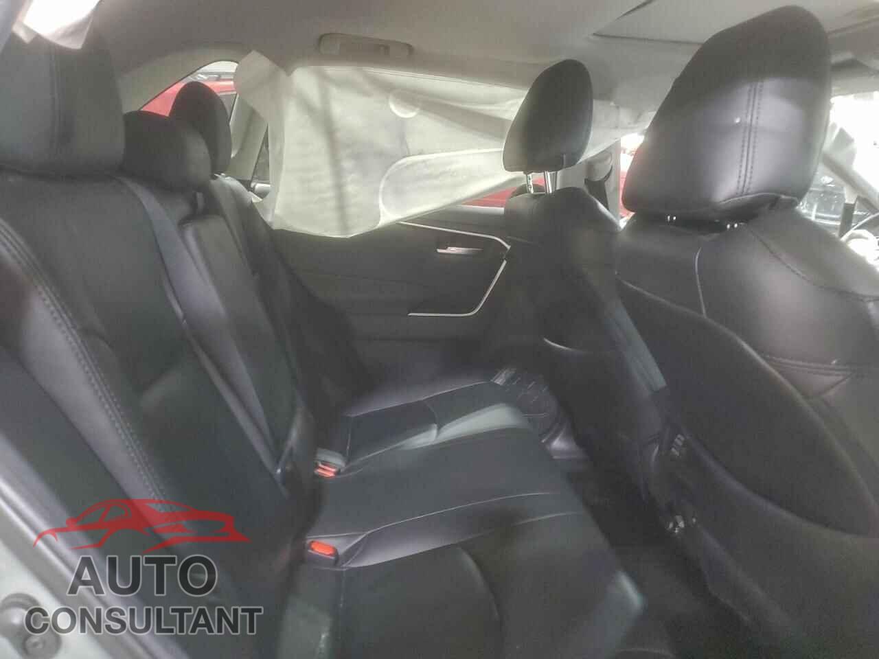 TOYOTA RAV4 2020 - 2T3P1RFVXLC087958