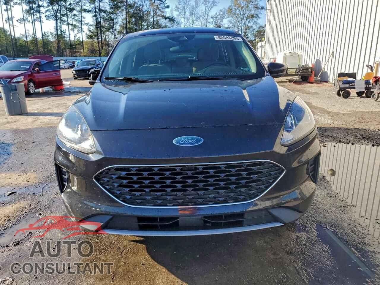 FORD ESCAPE 2020 - 1FMCU0G66LUA22072