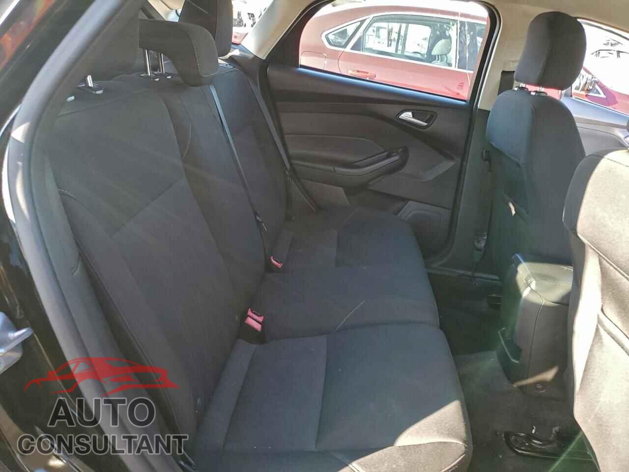 FORD FOCUS 2016 - 1FADP3KE9GL234644