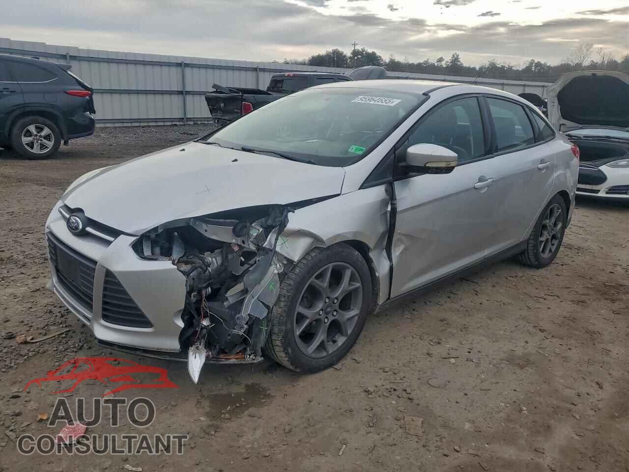 FORD FOCUS 2014 - 1FADP3F26EL459097