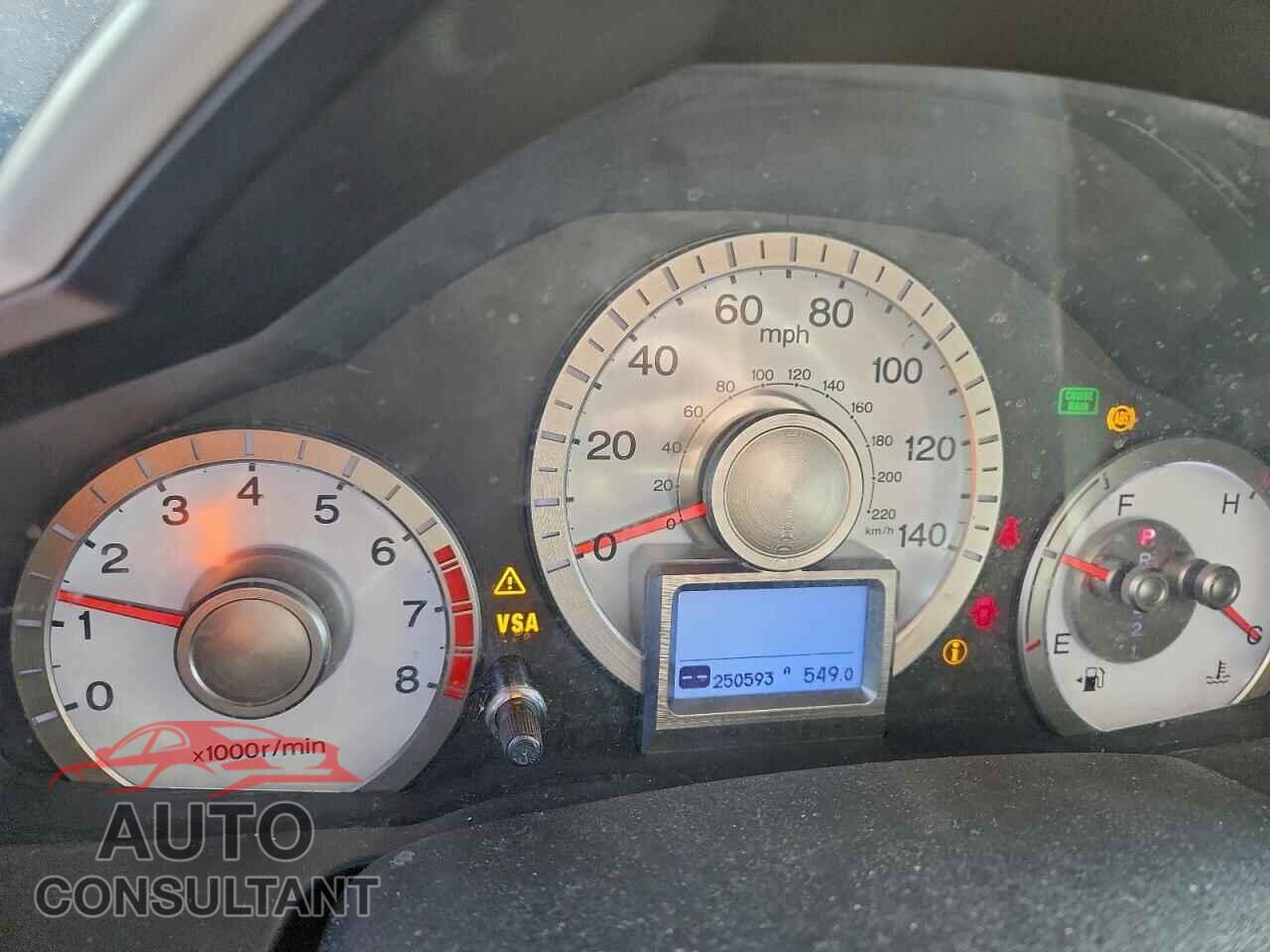 HONDA PILOT 2011 - 5FNYF4H71BB014925