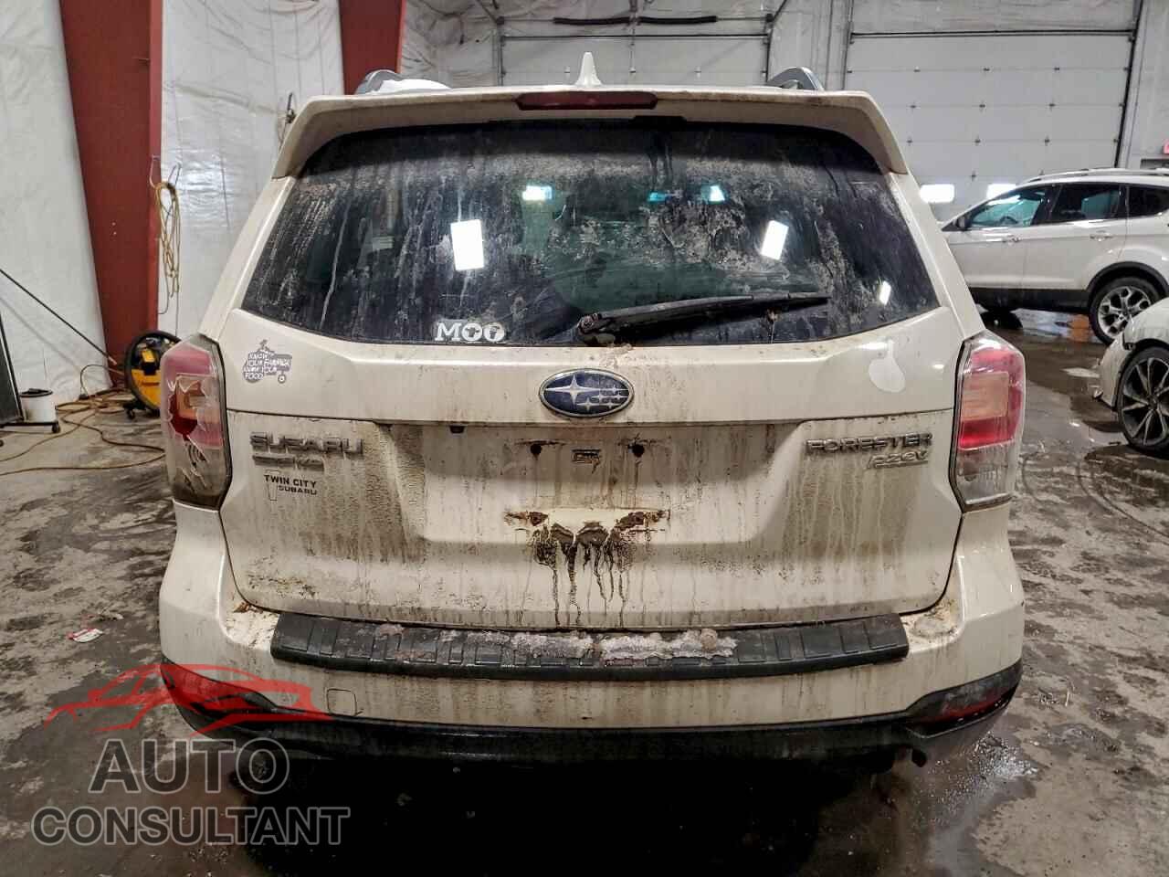 SUBARU FORESTER 2017 - JF2SJAEC0HH436635