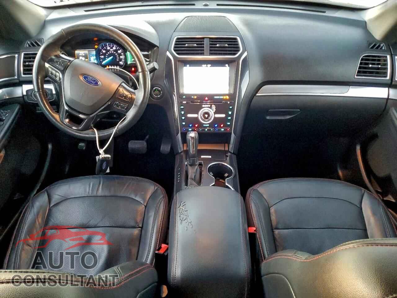FORD EXPLORER 2018 - 1FM5K8GT1JGB56566