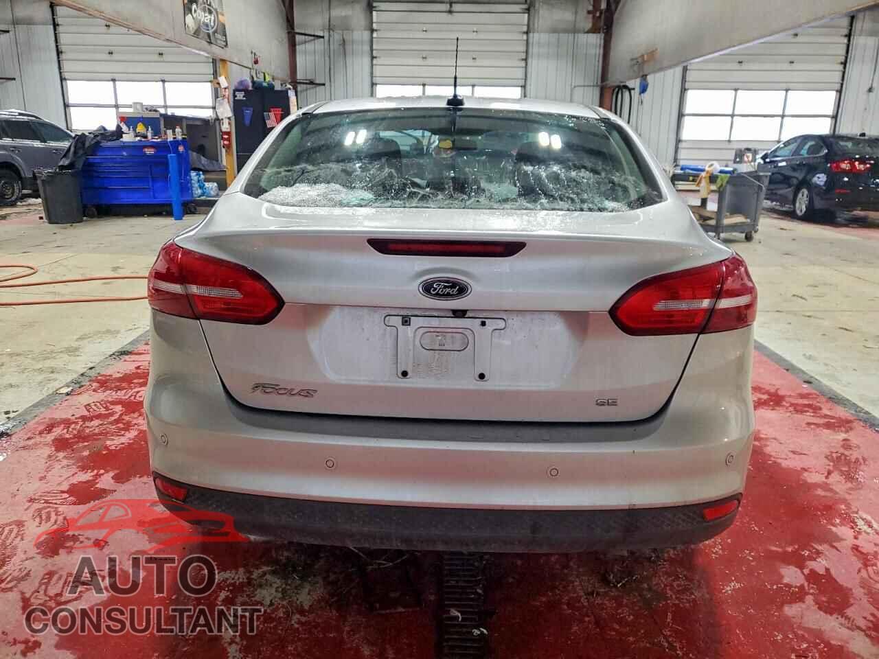 FORD FOCUS 2016 - 1FADP3F23GL330026