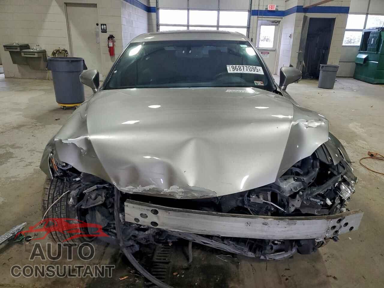 LEXUS IS 2016 - JTHCE1D27G5012108