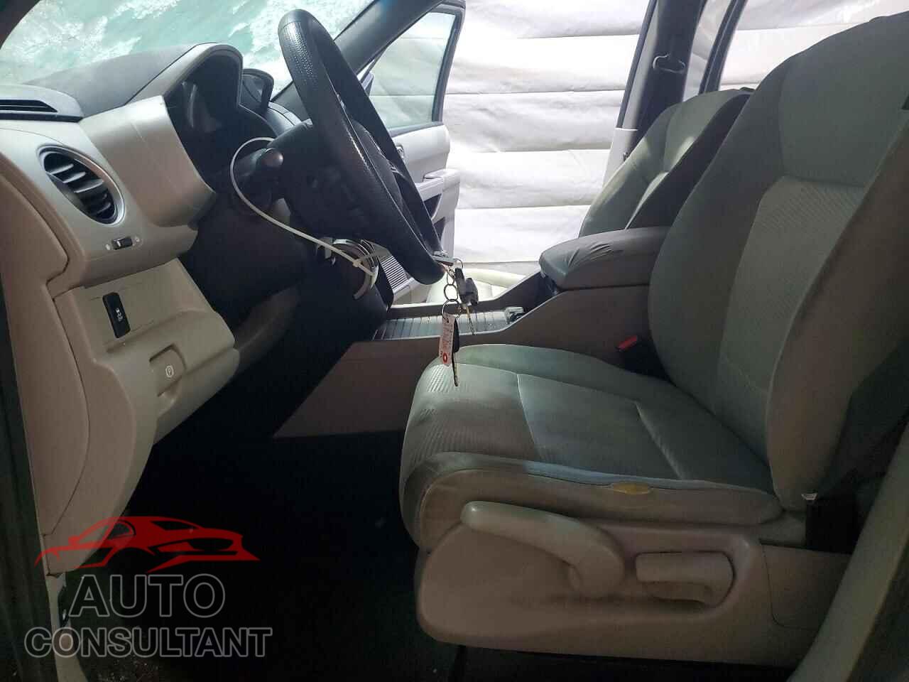 HONDA PILOT 2014 - 5FNYF4H21EB038182