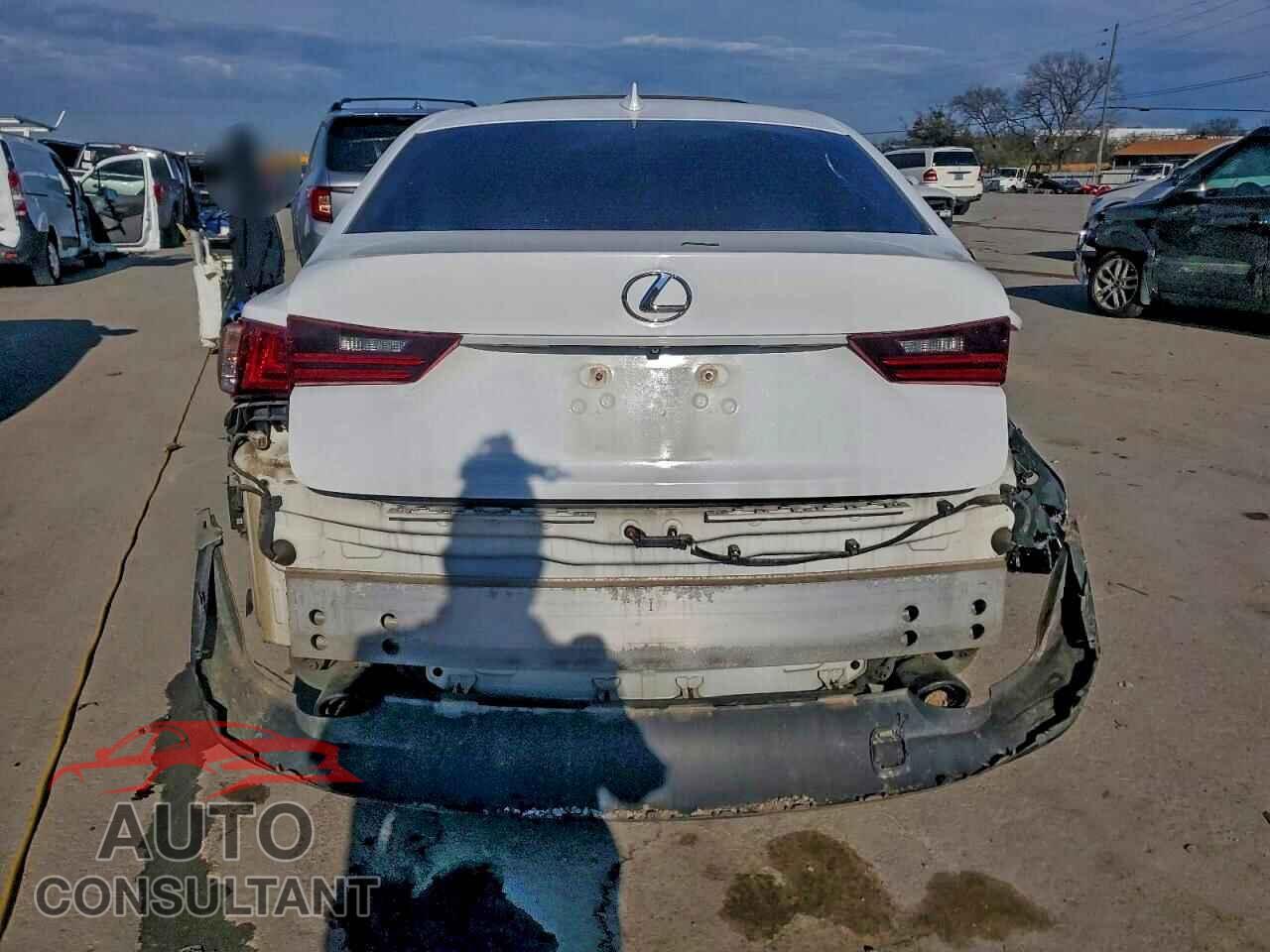 LEXUS IS 2014 - JTHCE1D20E5005322