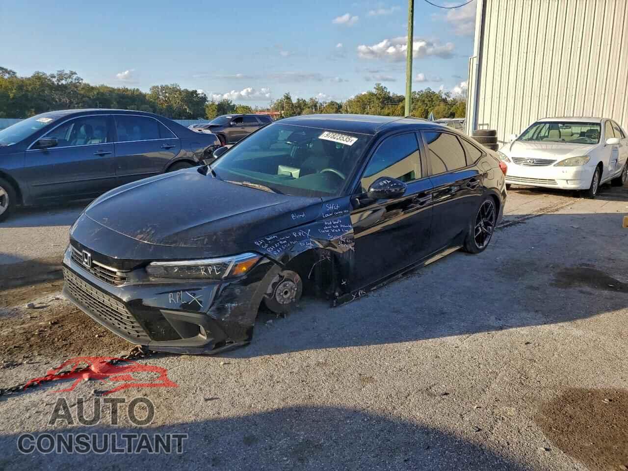 HONDA CIVIC 2024 - 2HGFE2F57RH591111