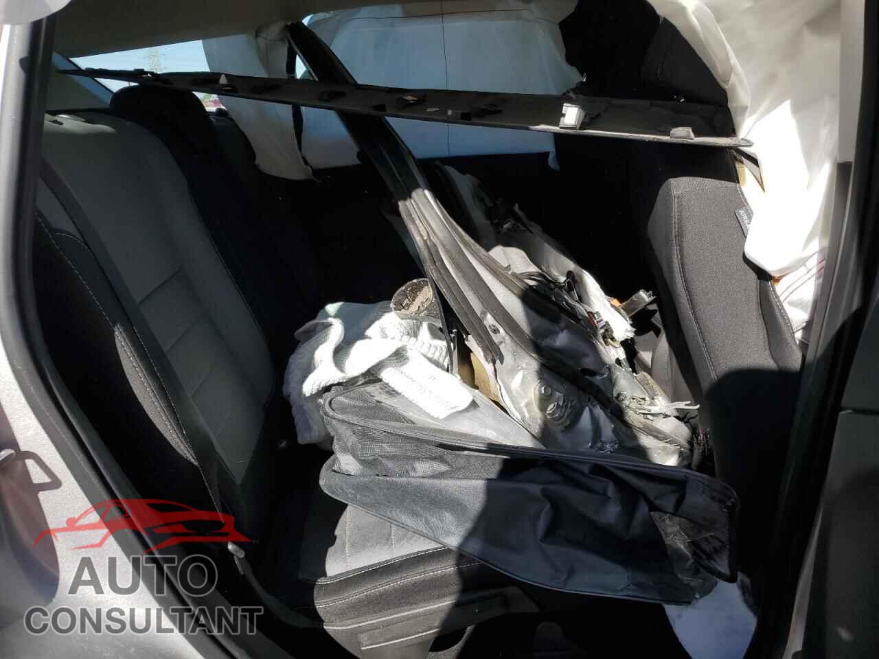 FORD ESCAPE 2017 - 1FMCU0F79HUC19531