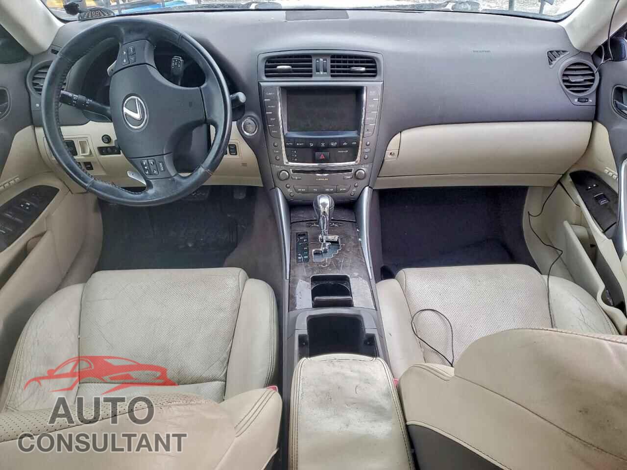 LEXUS IS 2009 - JTHCK262795032485