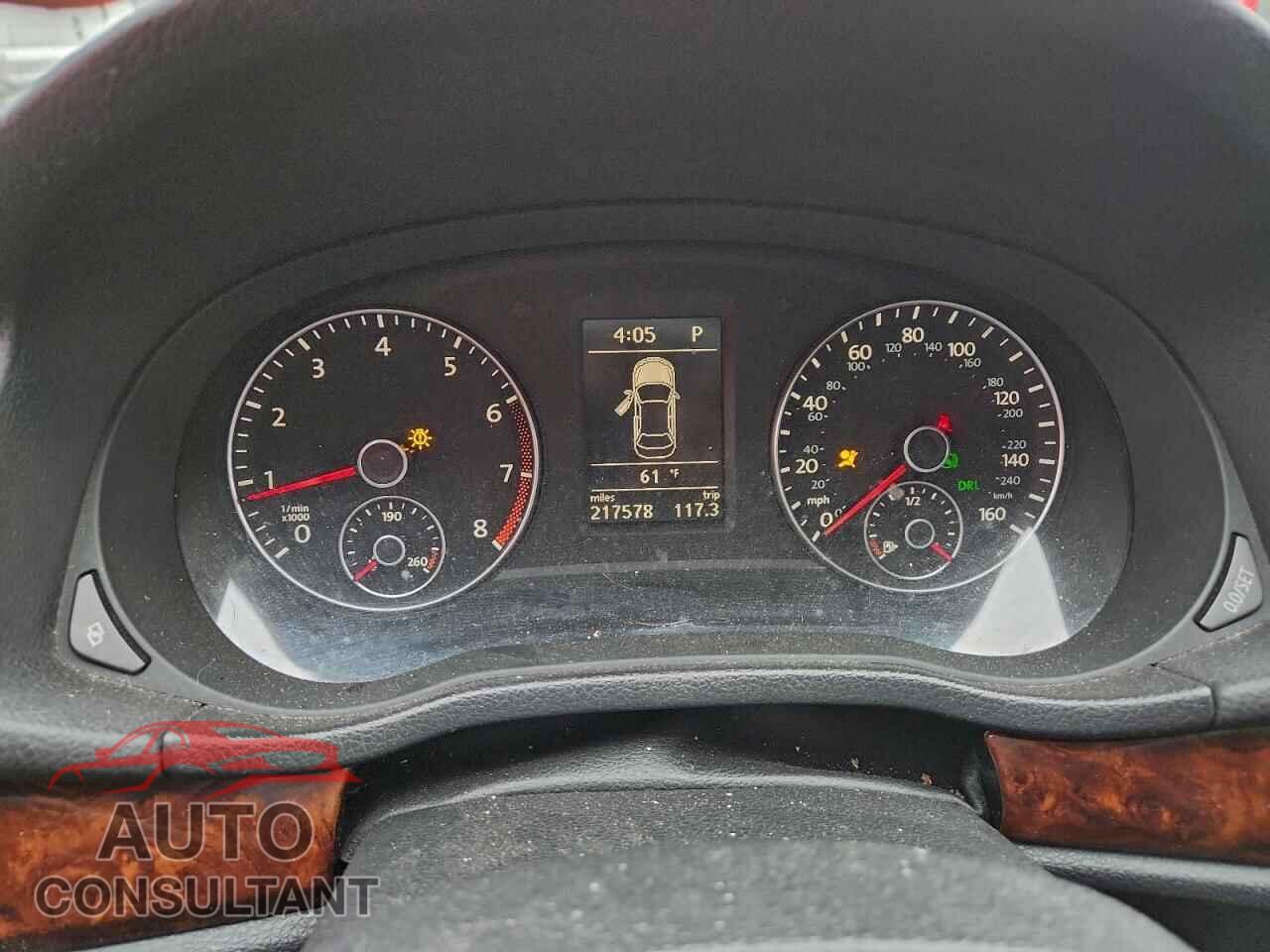 VOLKSWAGEN PASSAT 2012 - 1VWCH7A31CC109476