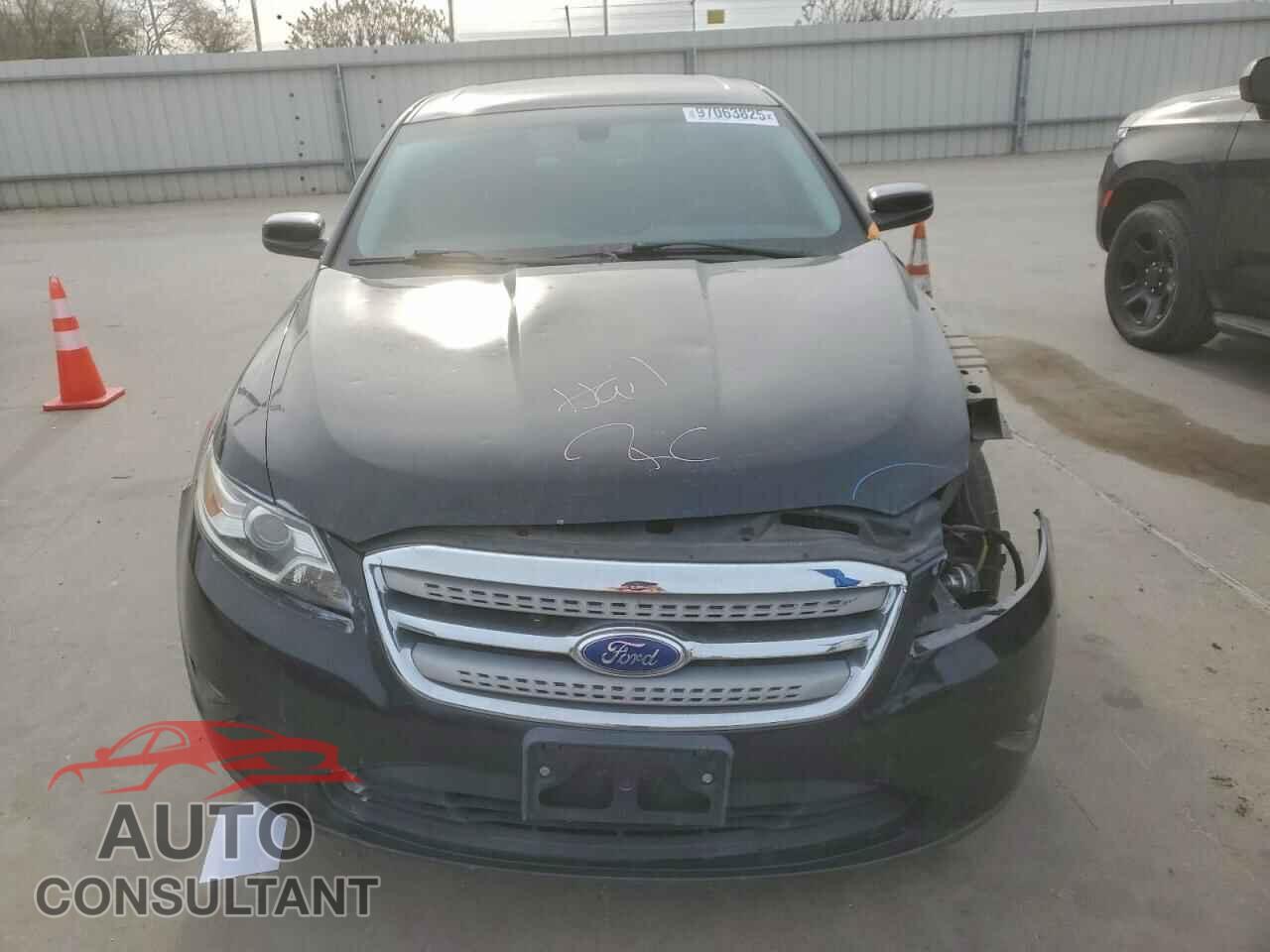 FORD TAURUS 2012 - 1FAHP2EW2CG119760