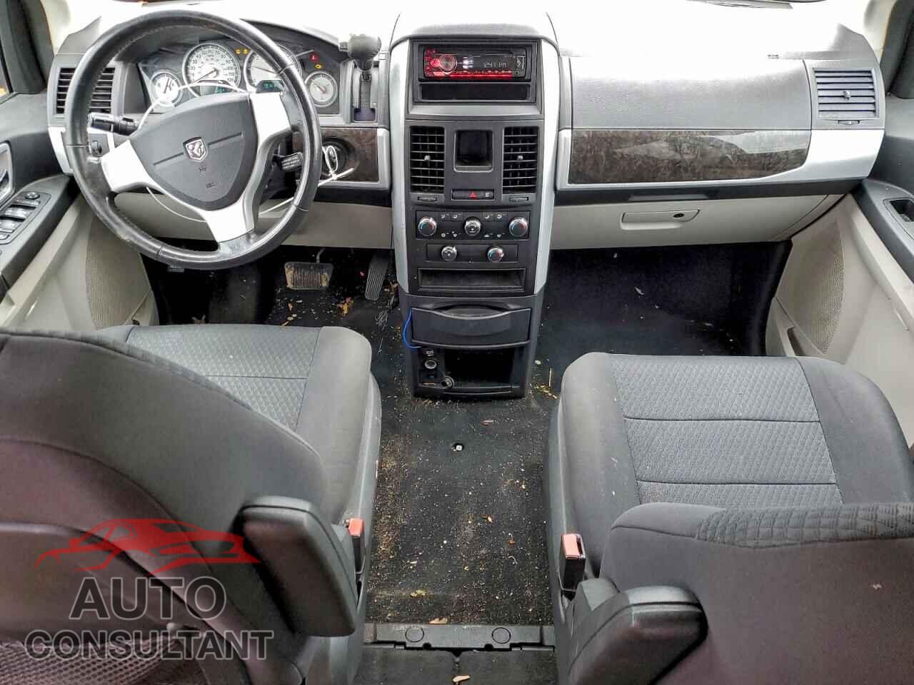 DODGE CARAVAN 2010 - 2D4RN5D12AR154325