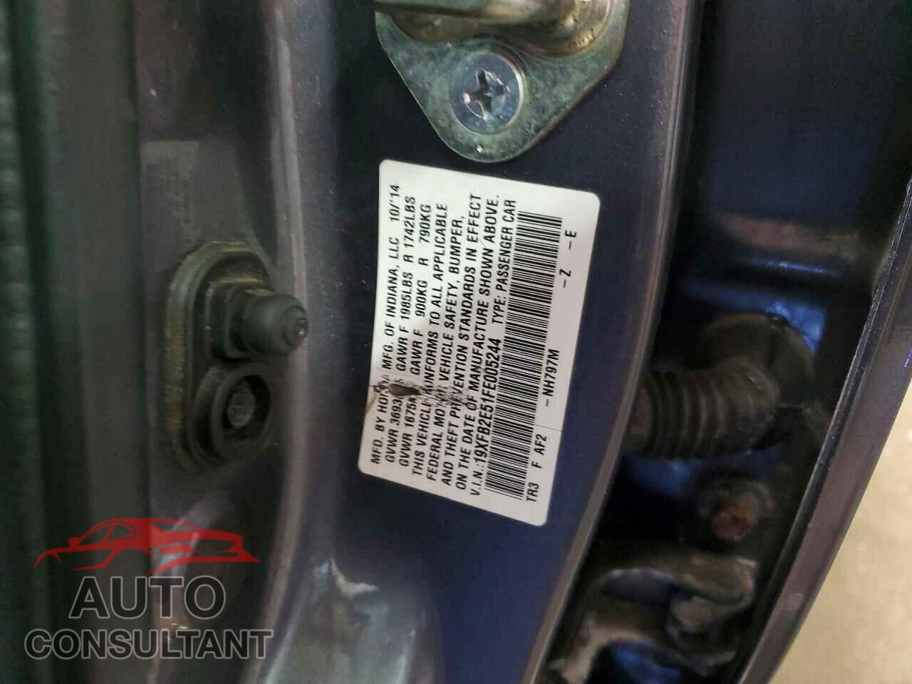 HONDA CIVIC 2015 - 19XFB2E51FE005244