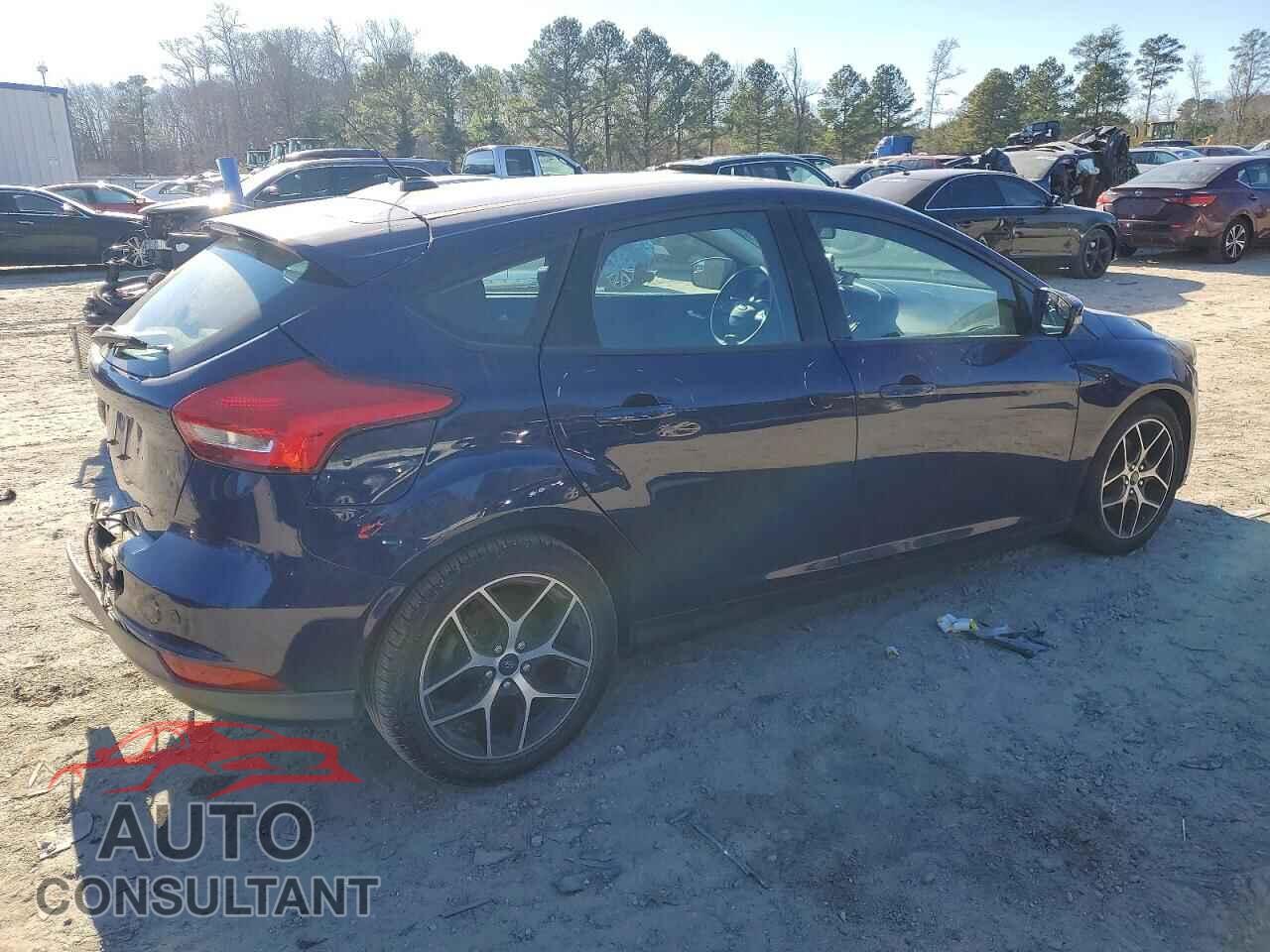 FORD FOCUS 2017 - 1FADP3M25HL274367