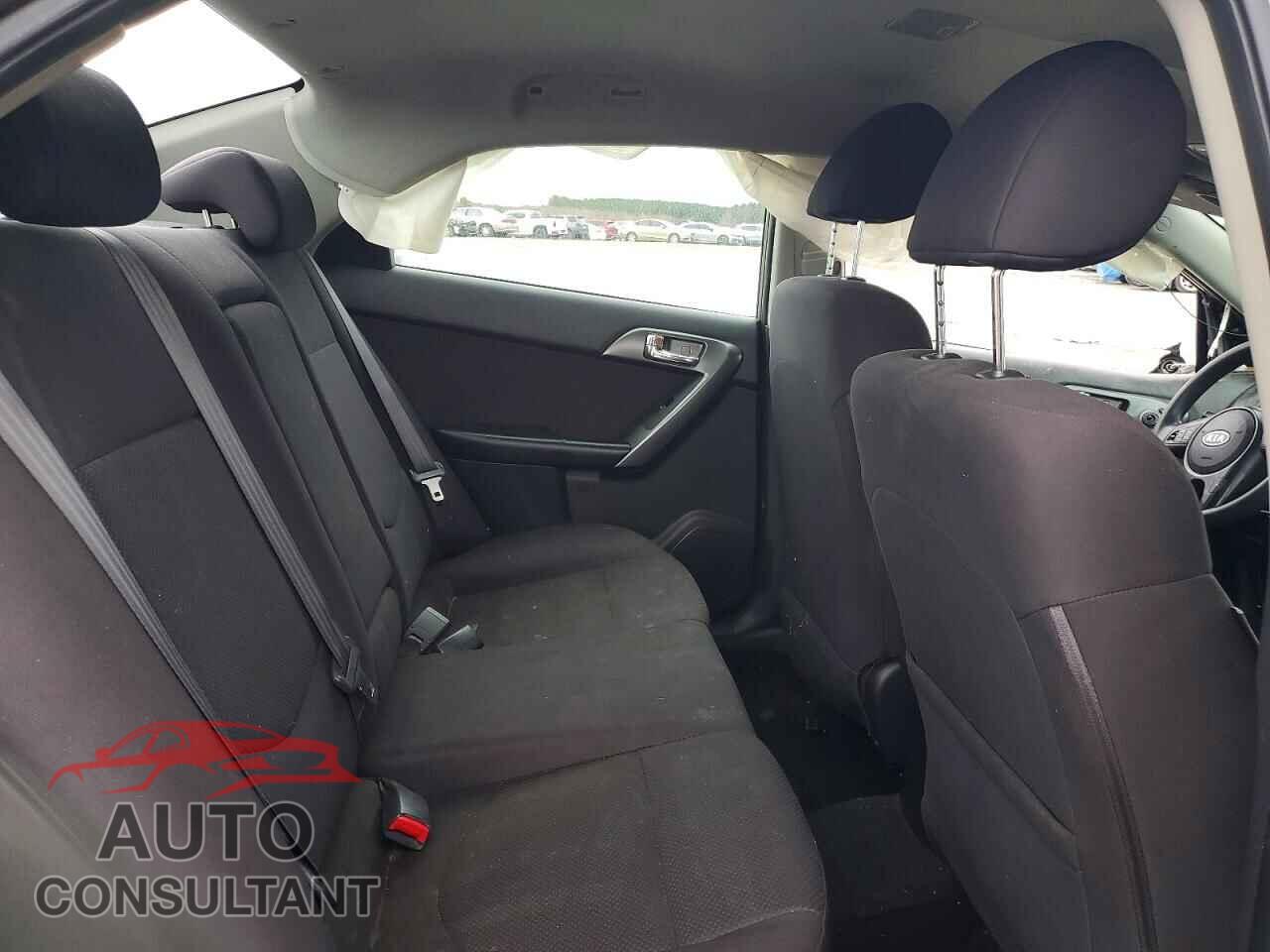 KIA FORTE 2013 - KNAFU4A23D5648024