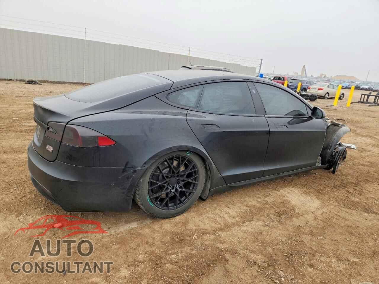 TESLA MODEL S 2022 - 5YJSA1E69MF440184