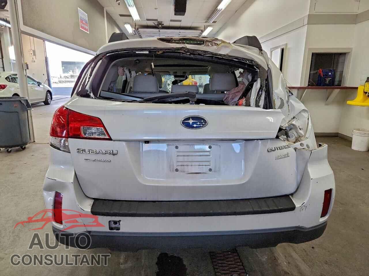 SUBARU OUTBACK 2012 - 4S4BRBGC3C3268422