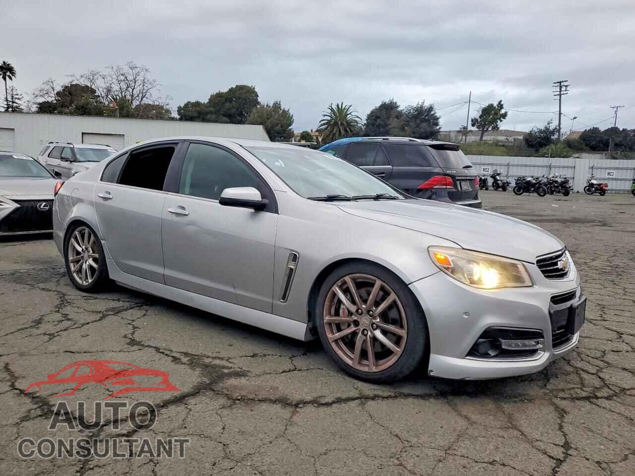 CHEVROLET SS 2014 - 6G3F15RW4EL928267