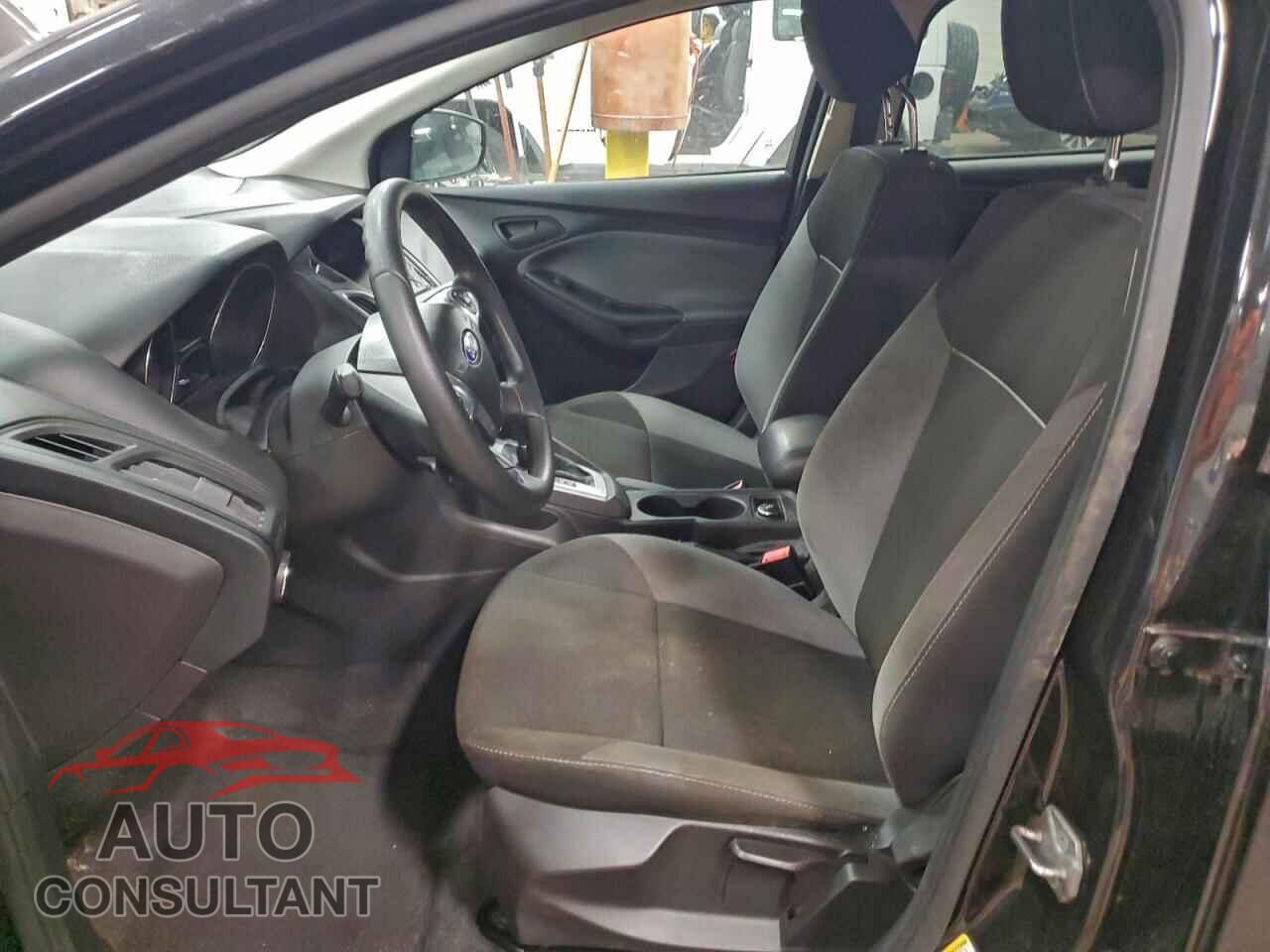 FORD FOCUS 2012 - 1FAHP3F2XCL284951