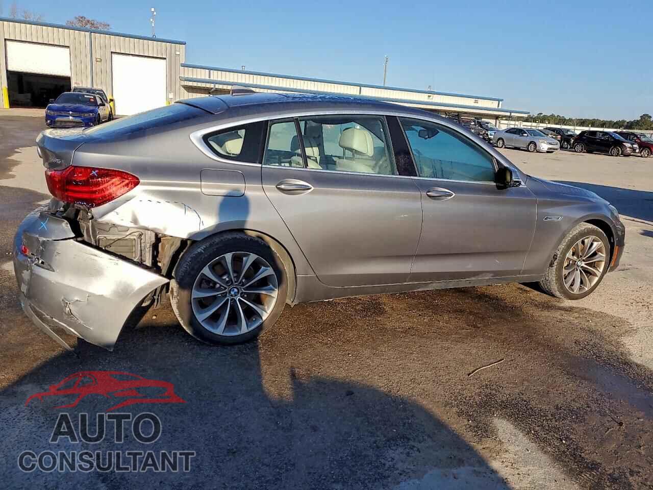 BMW 5 SERIES 2014 - WBA5M2C52ED085756