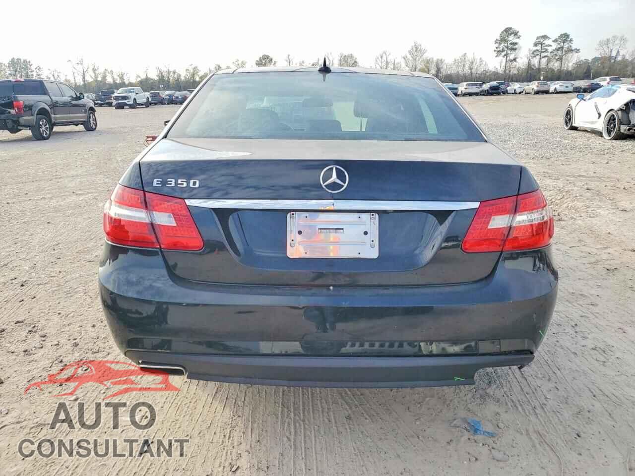 MERCEDES-BENZ E-CLASS 2011 - WDDHF5GB8BA288357