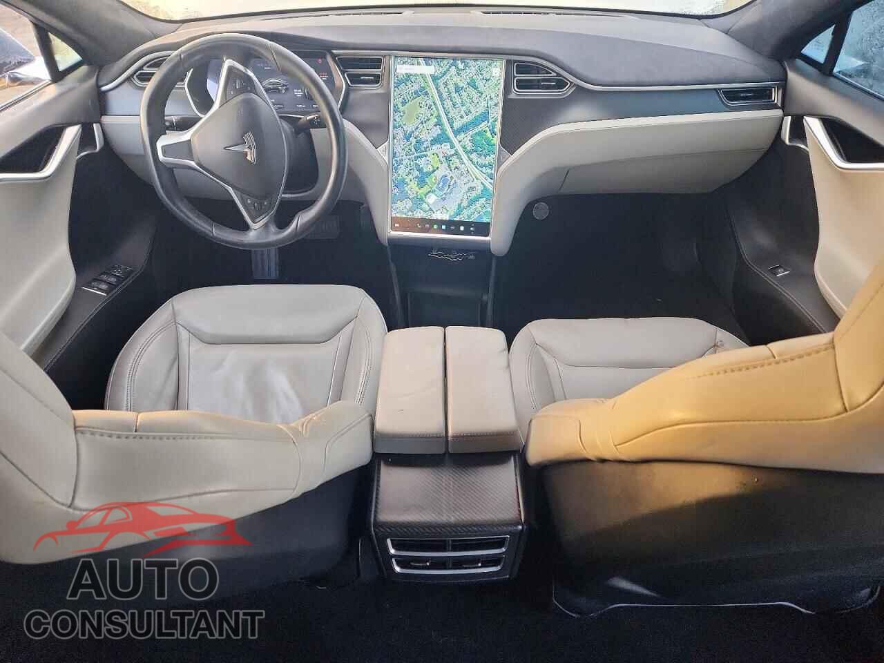 TESLA MODEL S 2015 - 5YJSA1E28FF109905