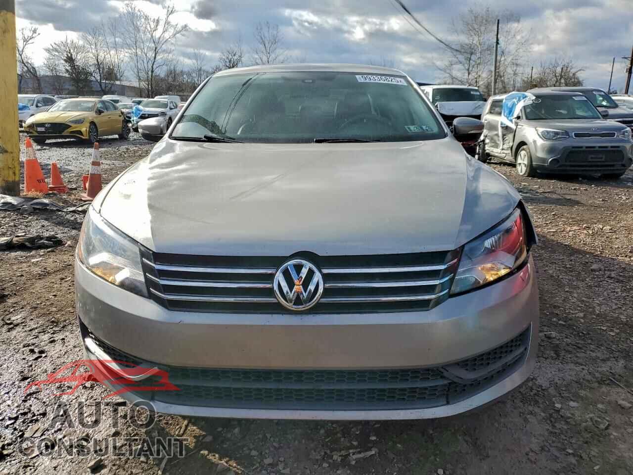 VOLKSWAGEN PASSAT 2014 - 1VWBP7A36EC002408