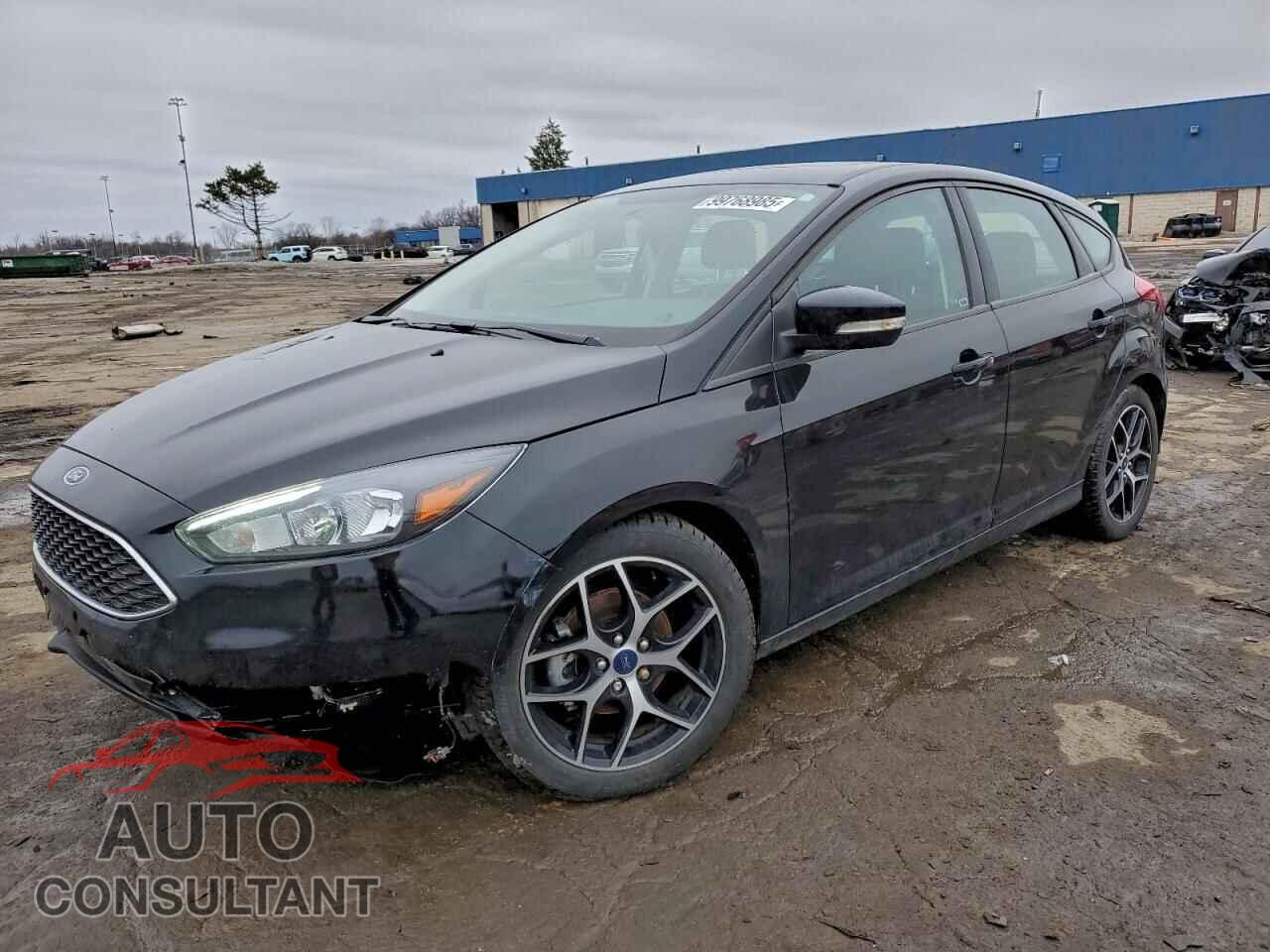 FORD FOCUS 2017 - 1FADP3M2XHL277488