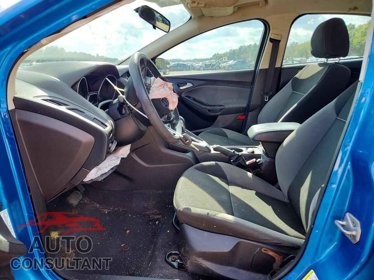 FORD FOCUS 2014 - 1FADP3F22EL135659