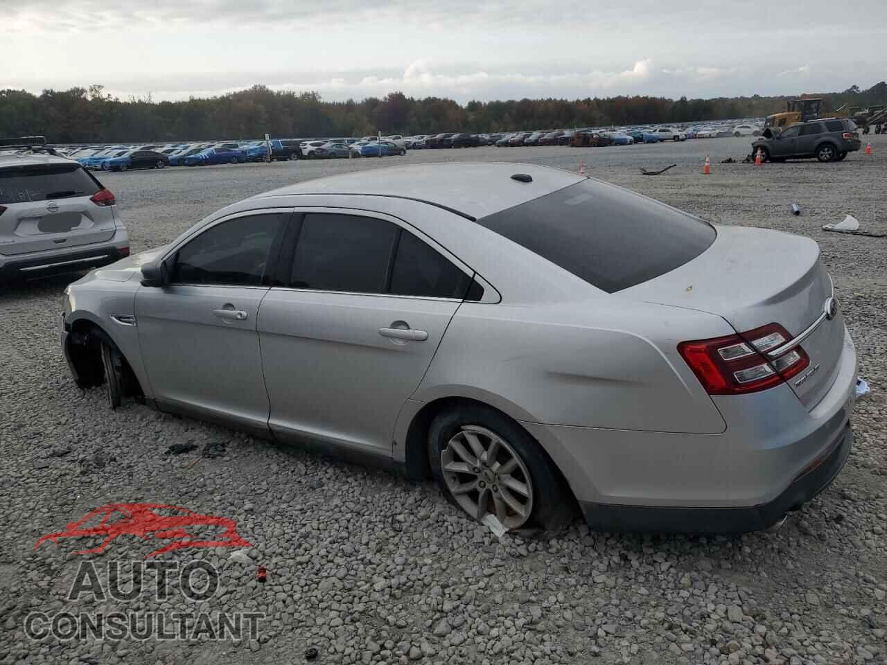 FORD TAURUS 2013 - 1FAHP2D86DG189119