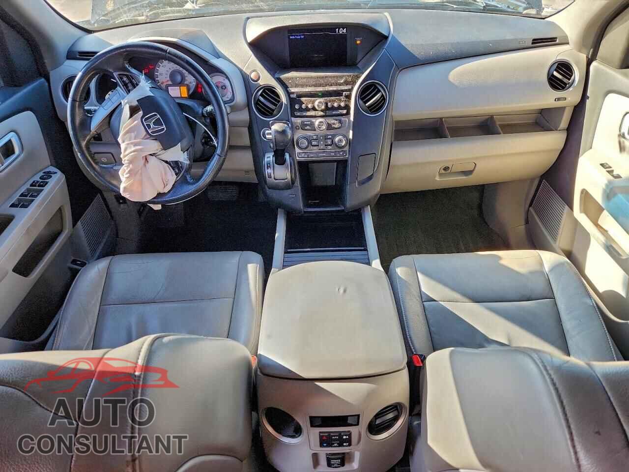 HONDA PILOT 2015 - 5FNYF4H58FB013856