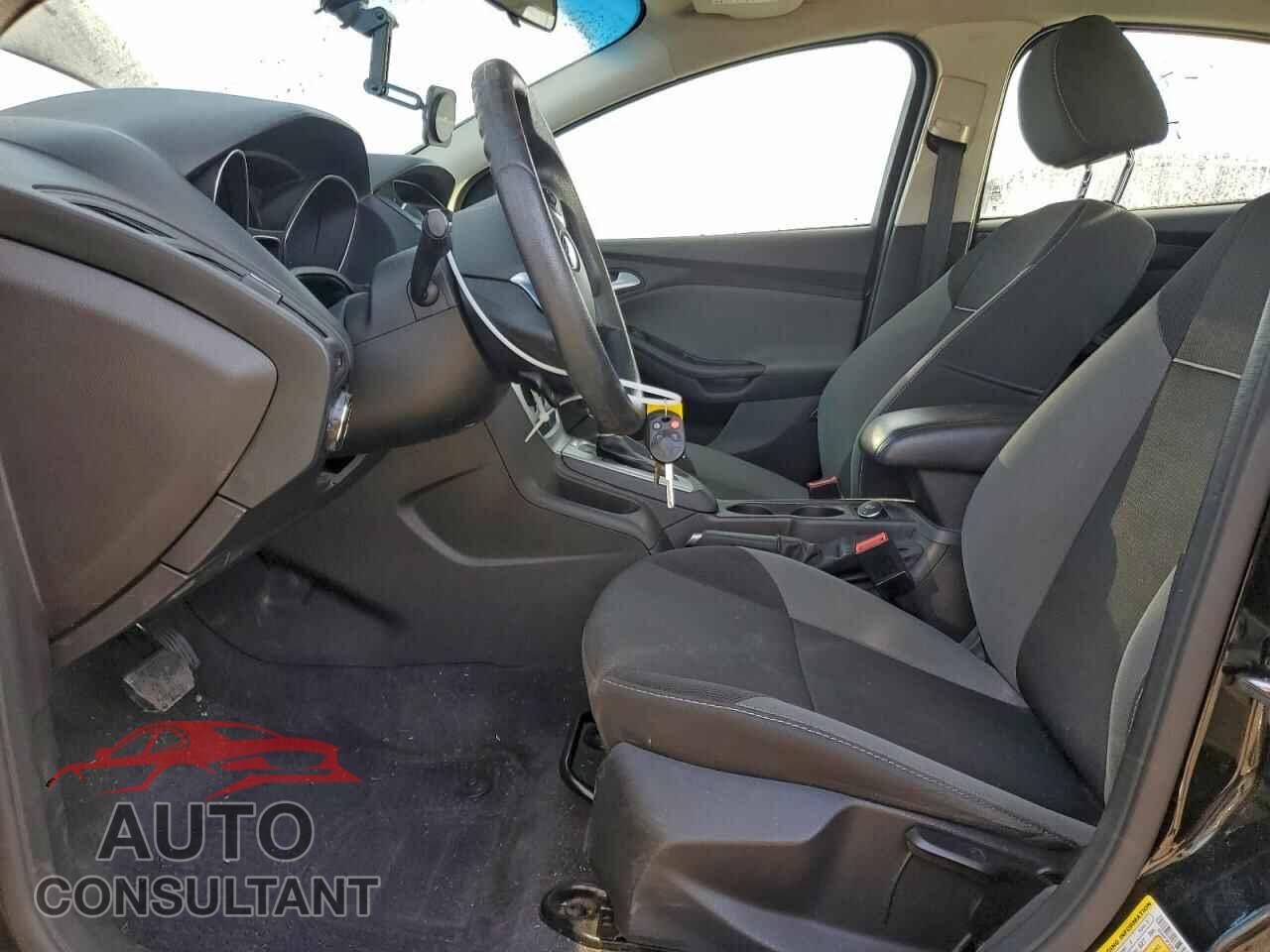 FORD FOCUS 2014 - 1FADP3F22EL414433
