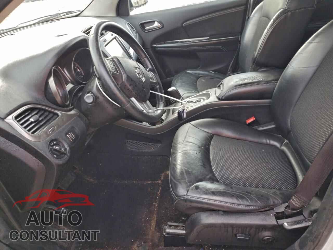 DODGE JOURNEY 2015 - 3C4PDCGG3FT597762
