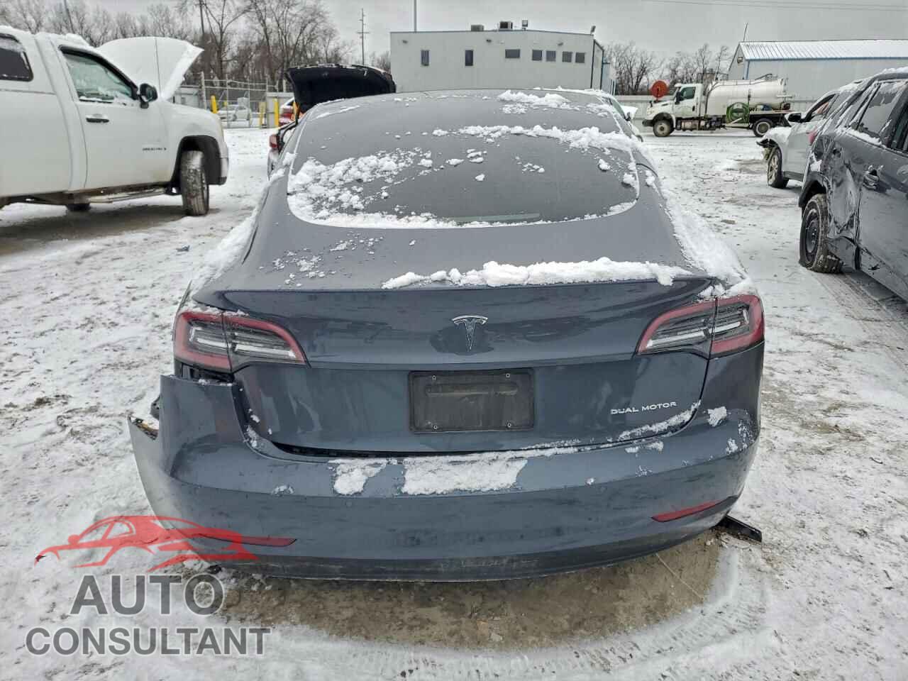 TESLA MODEL 3 2022 - 5YJ3E1EB4NF258724