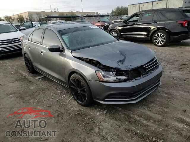 VOLKSWAGEN JETTA 2017 - 3VW2B7AJ9HM391626
