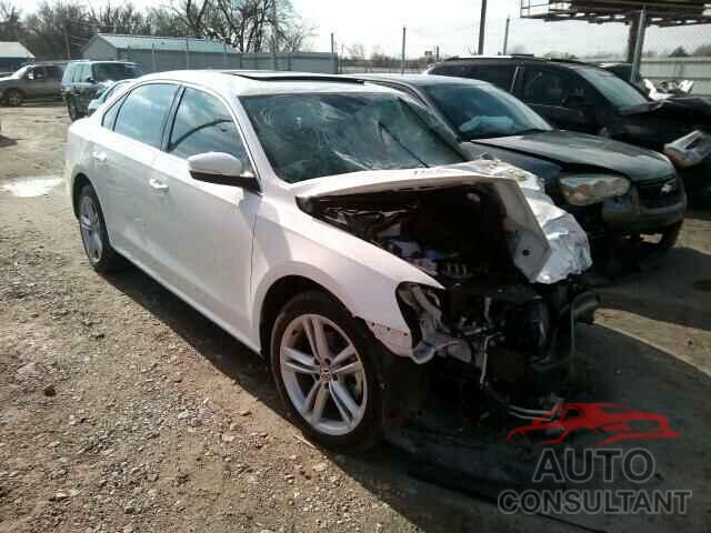 VOLKSWAGEN PASSAT 2015 - 1VWBV7A36FC084969