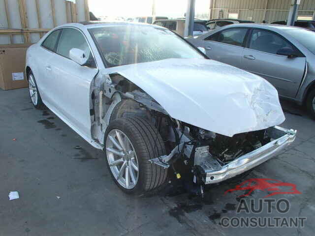 AUDI A5 2015 - WAUMFAFR4FA027682