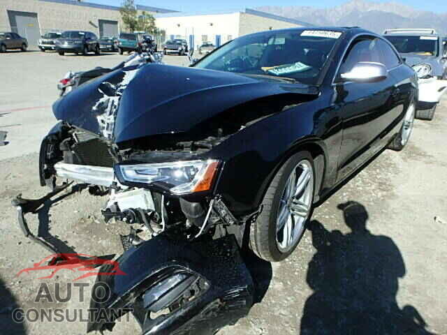 AUDI A5 2013 - WAUCFAFR4DA076020