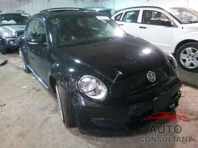 VOLKSWAGEN BEETLE 2015 - 3VWJ07AT7FM622491
