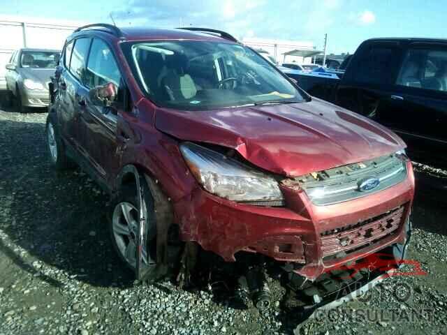 FORD ESCAPE 2015 - 1FMCU9G94FUB98394