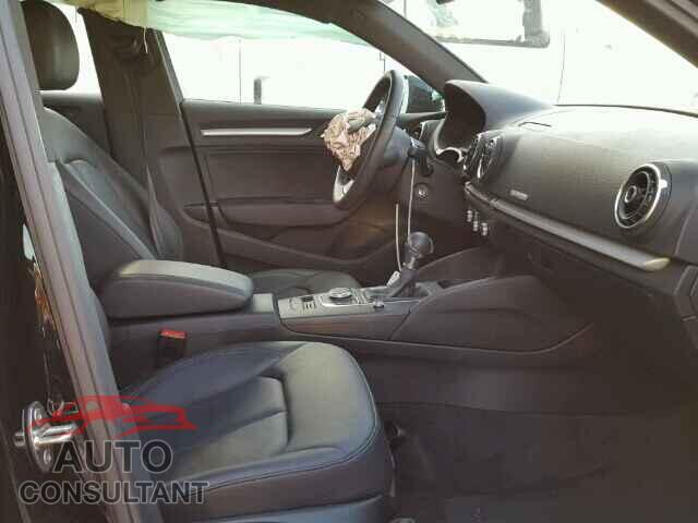 AUDI A3 2015 - WAUBFGFF8F1103713