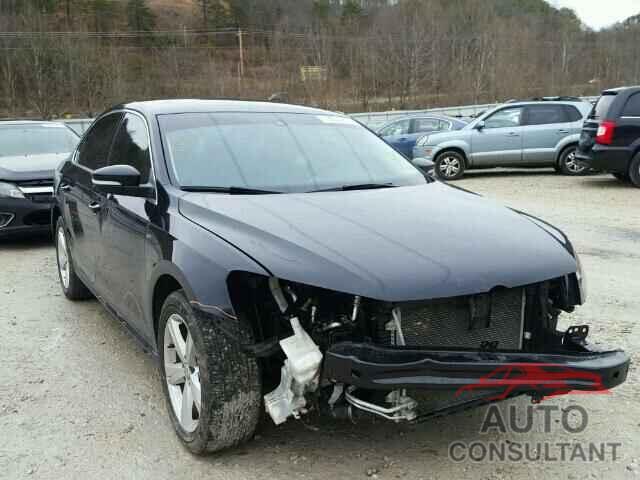 VOLKSWAGEN PASSAT 2015 - 1VWAT7A38FC113924