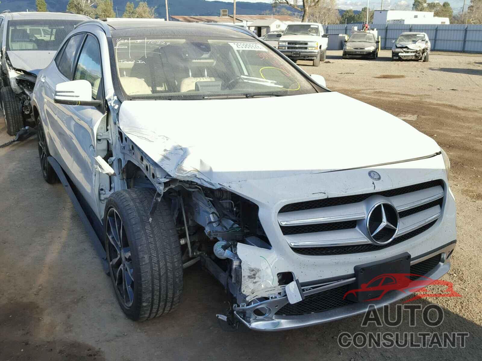 MERCEDES-BENZ GLA250 2016 - WDCTG4EB3GJ206910