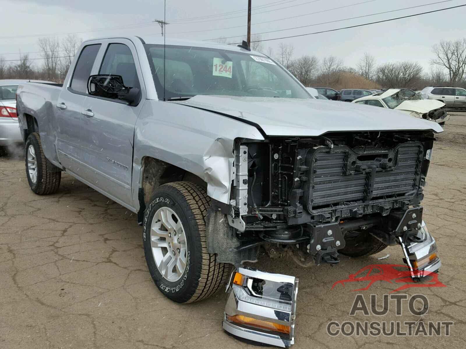 CHEVROLET SILVERADO 2018 - 1GCVKREC8JZ187606