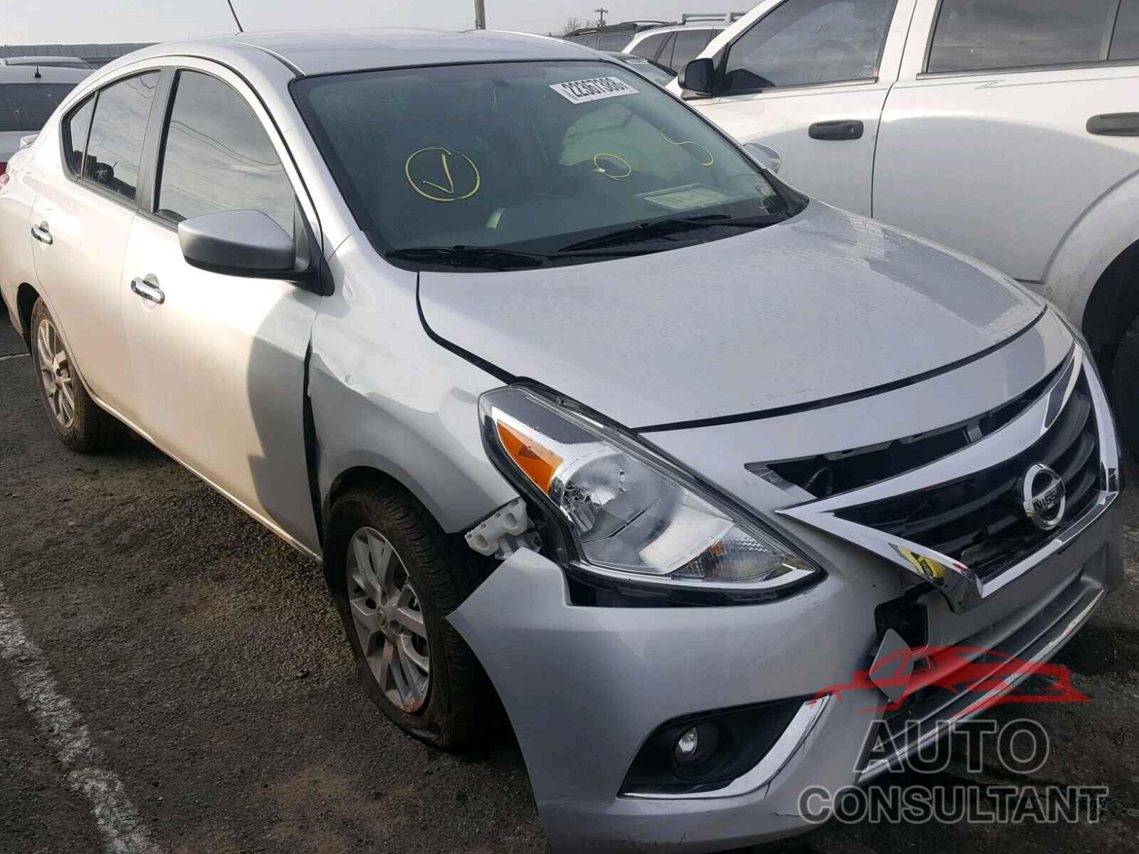 NISSAN VERSA 2017 - 3N1CN7AP7HL870073