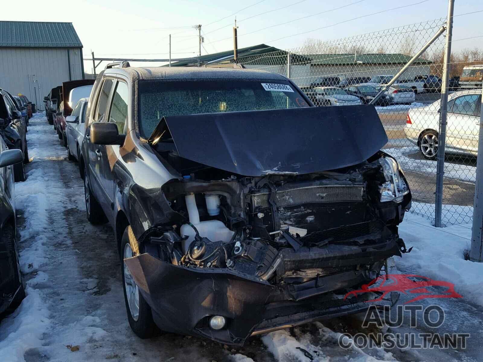 HONDA PILOT 2015 - 5FNYF4H72FB028810